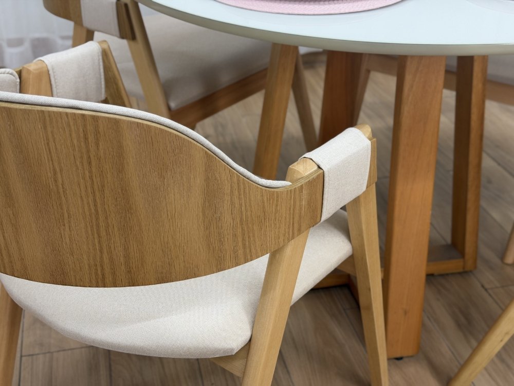 Mesa de Jantar Bali Circular 1.10x1.10m c/4 Cadeiras Pérola - Cinamomo/Off White/Bege Linho - Imagem 6