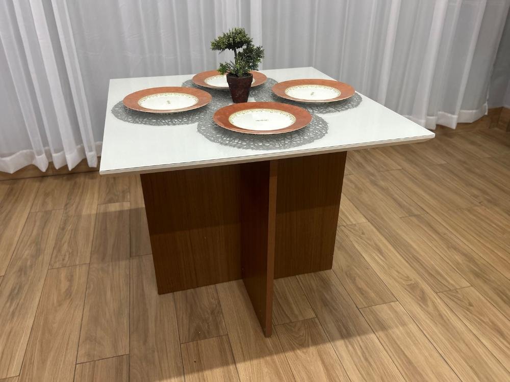 Mesa de Jantar Helo 0.90x0.90 Com 4 Cadeiras Jasmim - Freijó/Off White/Bege Veludo - Imagem 5